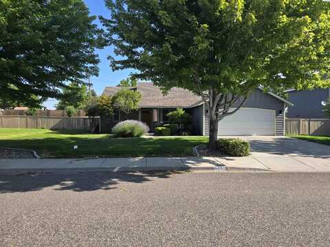 5730 W 11th Avenue, Kennewick, WA 99336