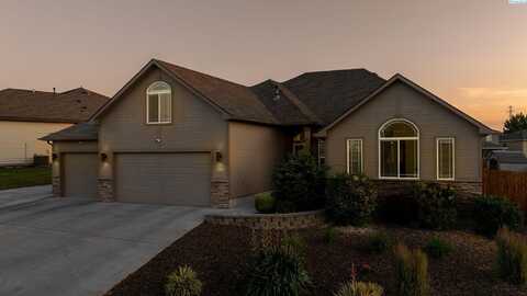 3814 S Lincoln St, Kennewick, WA 99338