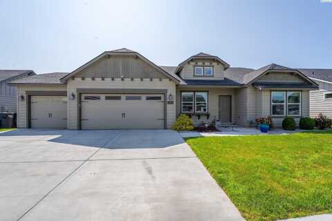 5806 Wallowa LN, Pasco, WA 99301