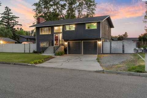 604 S Buchanan St, Kennewick, WA 99336