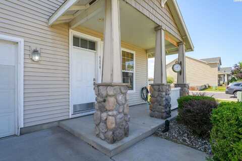 4420 N Appaloosa Ct., Pasco, WA 99301