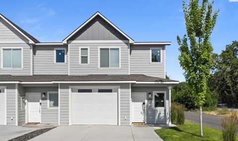 589 S Quillan Pl, Kennewick, WA 99337