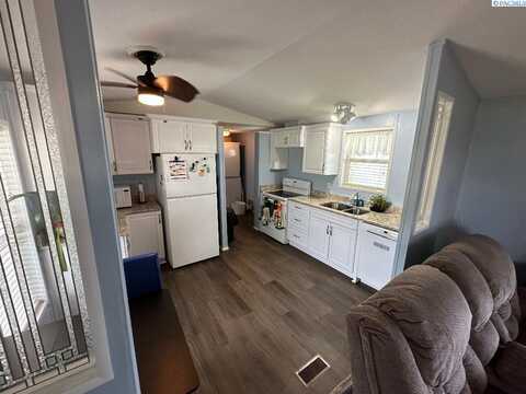 95 Ridgecliff Drive, Richland, WA 99352