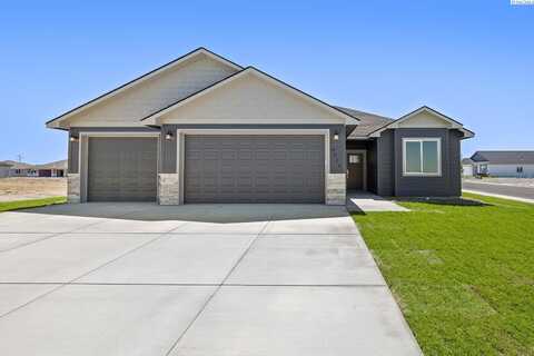 8814 Dusty Maiden Dr., Pasco, WA 99301