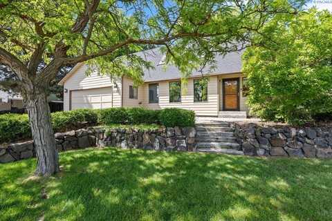 4107 W Desert Plateau Dr., Pasco, WA 99301