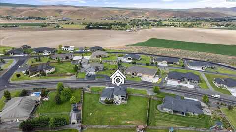 72502 E Reata Rd, Kennewick, WA 99338