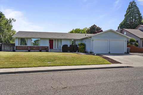 1651 April Loop, Richland, WA 99354