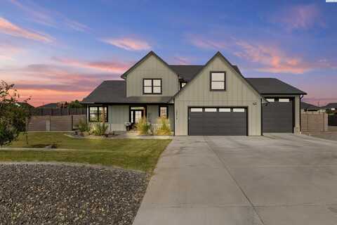 12815 S Steeplechase Dr, Kennewick, WA 99338