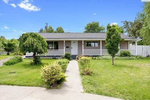 3925 W Okanogan Ave, Kennewick, WA 99336