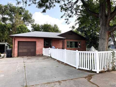 637 Collins Ave, Pueblo, CO 81005