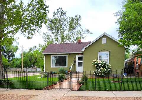 2631 Cedar St, Pueblo, CO 81004