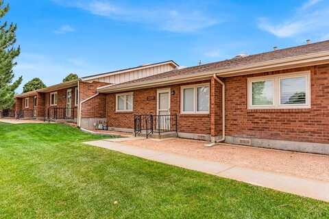 2137 Chautard Dr, Pueblo, CO 81005