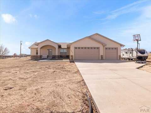 1440 E Kiva Dr, Pueblo, CO 81007