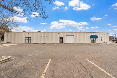 4 S Avis Ave, Pueblo, CO 81005