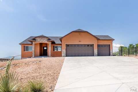 371 N Desert Cove Dr, Pueblo West, CO 81007