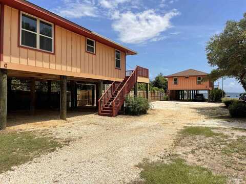 5233 Soundside Dr, Gulf Breeze, FL 32563