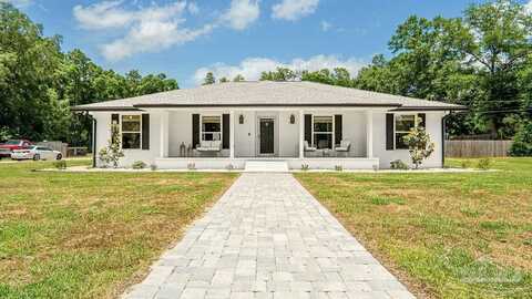 6050 Cheyenne Dr, Milton, FL 32570