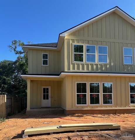 1913 W Chase St, Pensacola, FL 32502