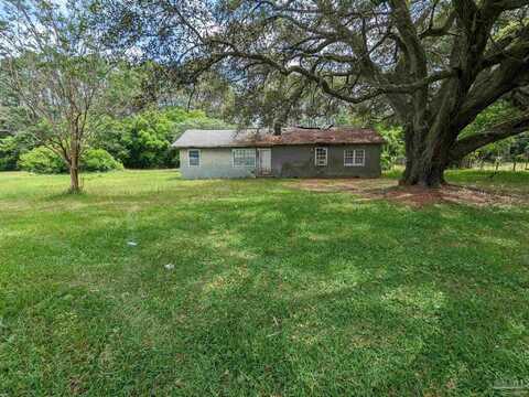 2430 Dog Track Rd, Pensacola, FL 32507
