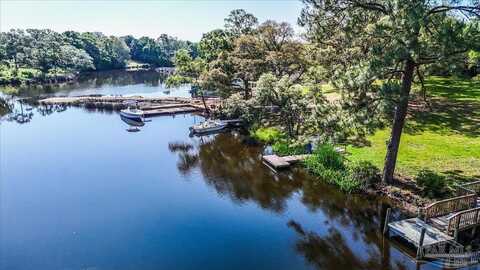2028 Americus Ave, Pensacola, FL 32507