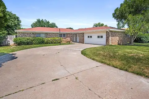 4720 CHEROKEE Trail, Amarillo, TX 79109