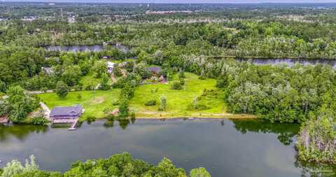 4621 Riley Rd, Milton, FL 32583