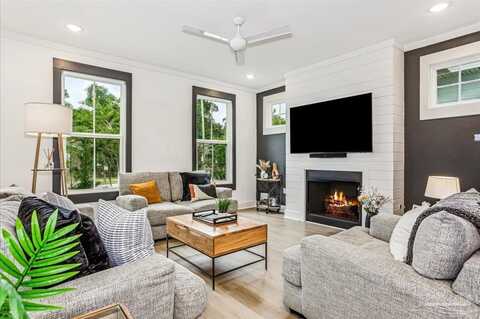 130 S I St, Pensacola, FL 32502