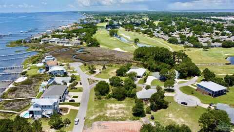4136 Madura Rd, Gulf Breeze, FL 32563