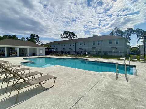 1614 Iroquois Ct, Pensacola, FL 32534