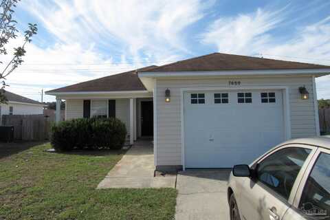 7680 Chablis Cir, Navarre, FL 32566