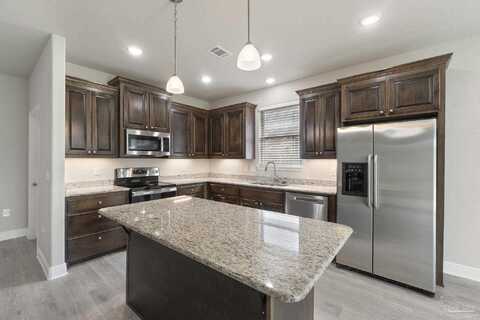 3825 Ranch Rd, Pace, FL 32571