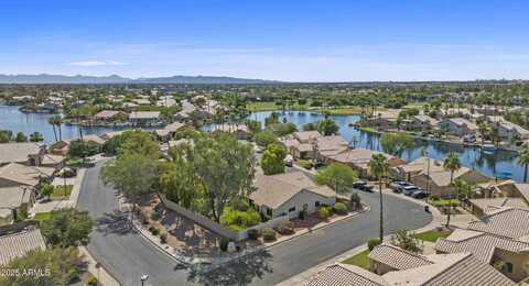 1135 W SEA FOG Drive, Gilbert, AZ 85233