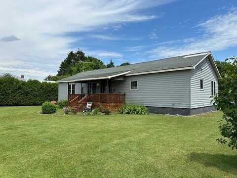 31 Deleware Street, Rouses Point, NY 12979