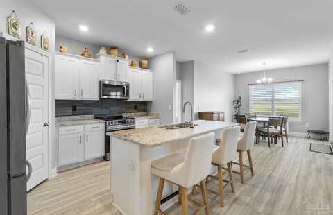 4175 Montague Dr, Gulf Shores, AL 36542