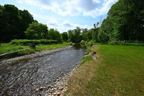 168 Oconnell Road, Constable, NY 12926