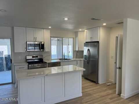 18045 N 20TH Lane N, Phoenix, AZ 85023