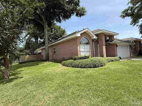 5437 Dynasty Dr, Pensacola, FL 32504