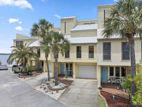 8520 Gulf Blvd, Navarre, FL 32566