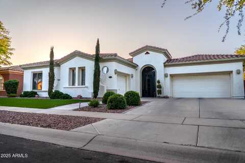 4636 E CARRIAGE Court, Gilbert, AZ 85297