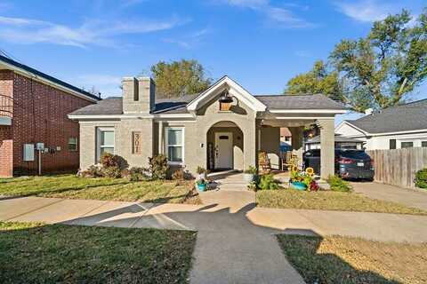 301 W Charnwood, TYLER, TX 75701