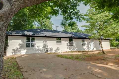 800 N Tennessee, PALESTINE, TX 75801