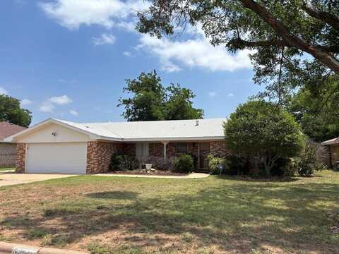 4110 Kerrville Ave, Snyder, TX 79549
