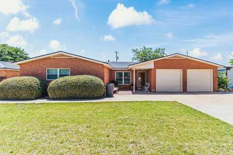 504 SW 19th St, Seminole, TX 79360