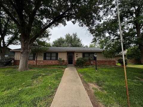 2609 Maxwell Dr, Midland, TX 79705