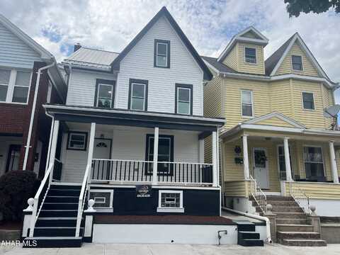 2602 W Chestnut Avenue, Altoona, PA 16601