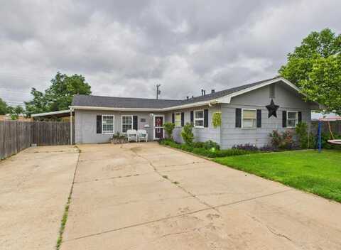 1136 W Cinderella Dr, Pampa, TX 79065