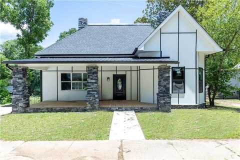 302 1st Street SE, Lafayette, AL 36862