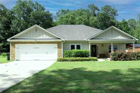 462 Oswichee Road, Seale, AL 36875