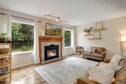 3941 Eric Circle, Anchorage, AK 99507