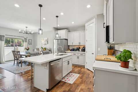 193 E 200 S, Kamas, UT 84036
